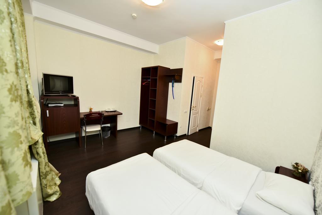 Mesogios Hotel 基希讷乌 外观 照片