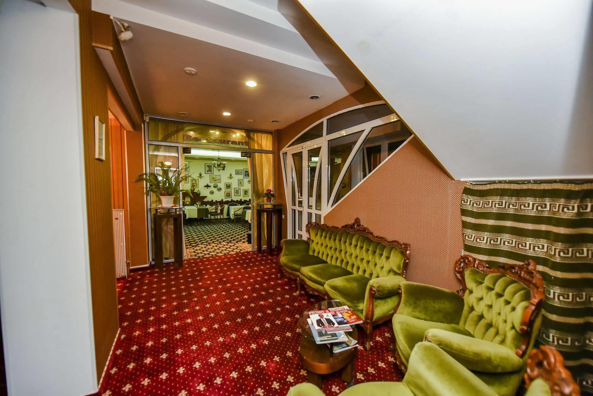 Mesogios Hotel 基希讷乌 外观 照片